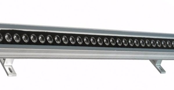 Светодиодный светильник линейный SVK Led Wall Washer 30W 220V 1row